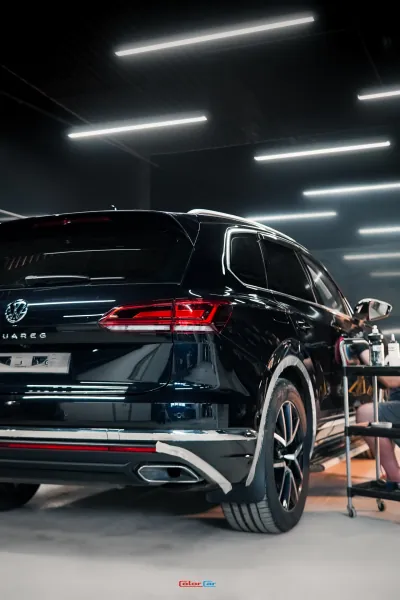 Volkswagen Touareg — фото автомобиля