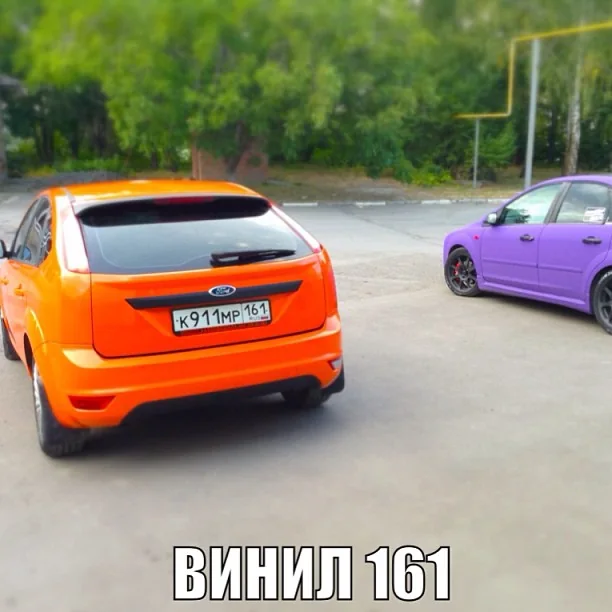 Ford Focus — Оранжевый глянец Hexis