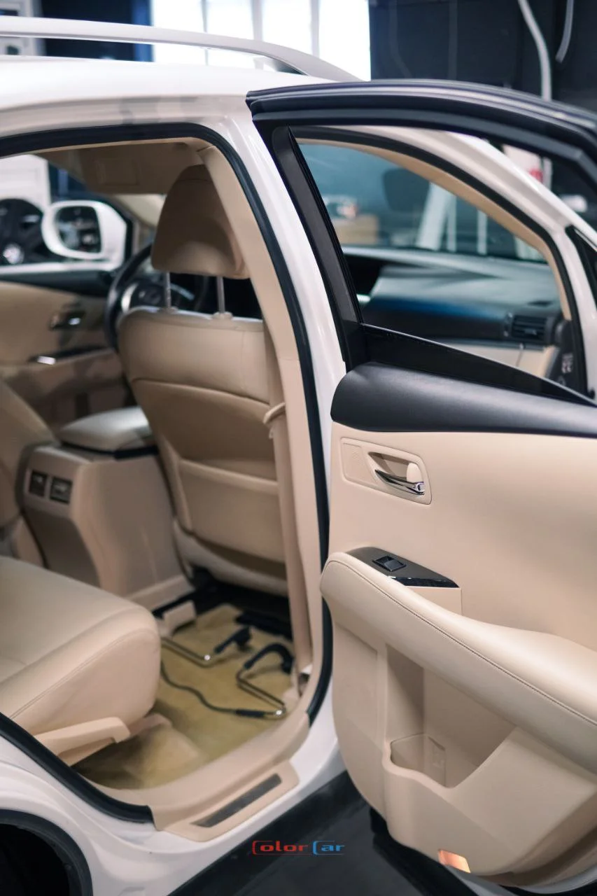 Lexus RX — Химчистка салона