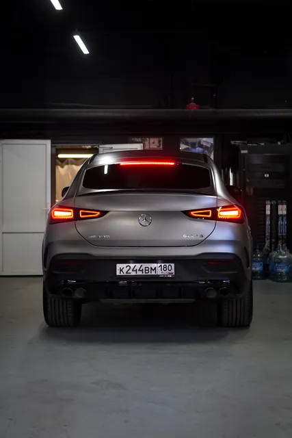 Mercedes-Benz GLE — Серый сатин: цвет и защита, кадр 12