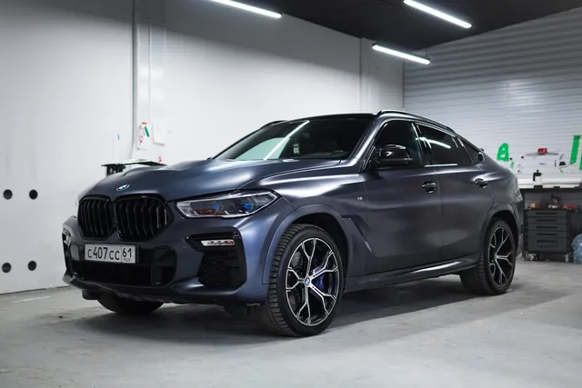 BMW X6 — Тёмно-синий сатиновый кузов