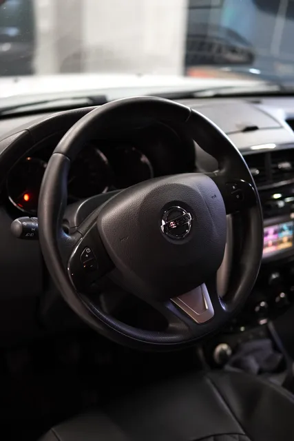 Nissan Terrano — Химчистка салона и полировка, кадр 7