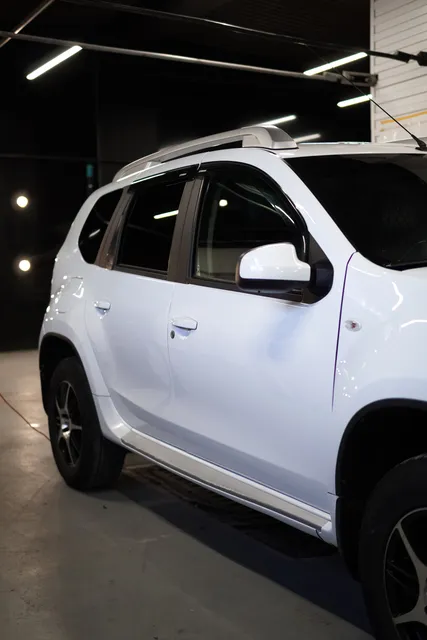 Nissan Terrano — Химчистка салона и полировка, кадр 4