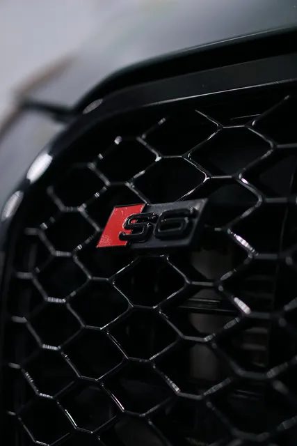 Audi RS 6 — Винил Oracal и сатиновая защита передней части, кадр 6