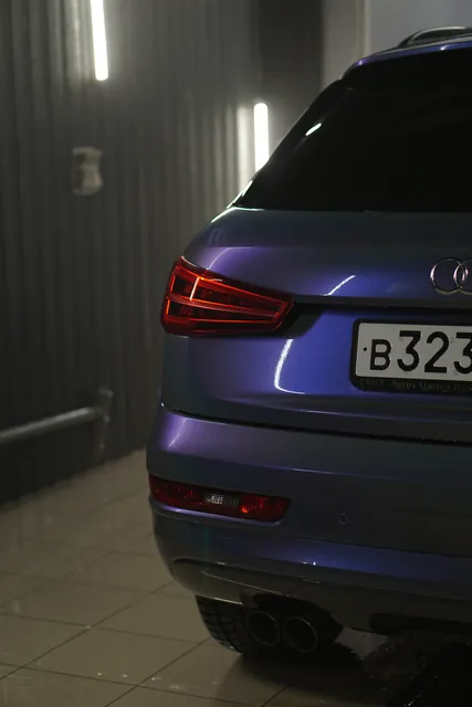 Audi Q3 — Винил с галактическим эффектом, кадр 18