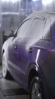Audi Q3 — Винил с галактическим эффектом, кадр 2