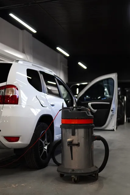 Nissan Terrano — Химчистка салона и полировка, кадр 10