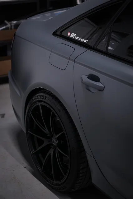 Audi RS 6 — Винил Oracal и сатиновая защита передней части, кадр 8