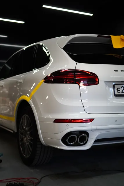 Porsche Cayenne — Полировка кузова, кадр 4