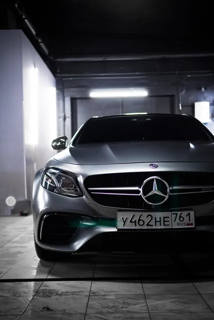 Mercedes-Benz S-Class — Регулярный уход за матовым кузовом, кадр 1