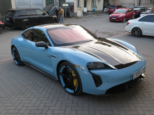 Porsche Taycan — Защита электромобиля, кадр 14