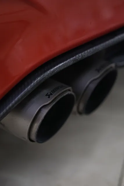 BMW M3 — Регулярный уход, кадр 8