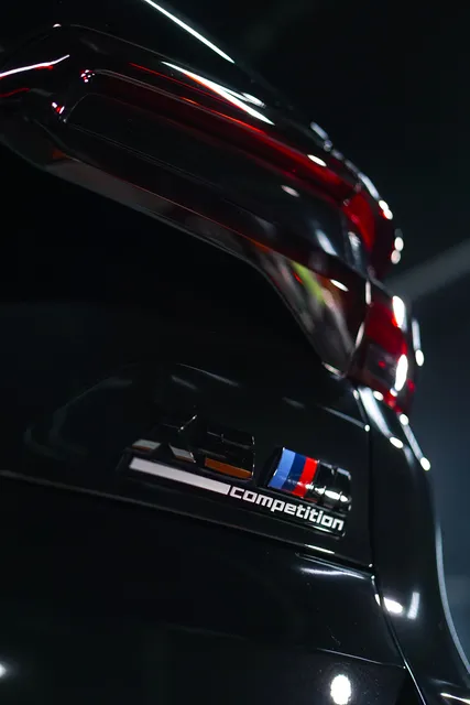 BMW X6 M — Регулярный уход за оклеенным кузовом, кадр 8