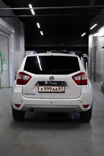 Nissan Terrano — Химчистка салона и полировка, кадр 3