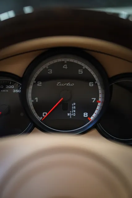 Porsche Panamera Turbo — Химчистка салона, кадр 6