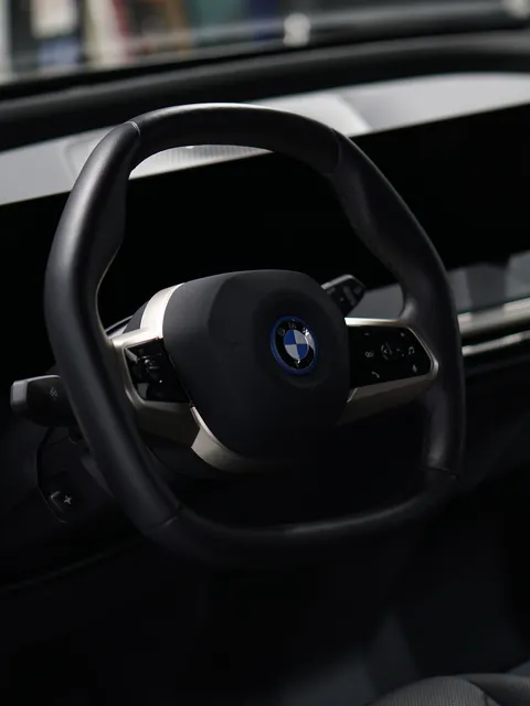 BMW iX — Полировка и керамическое покрытие, кадр 2