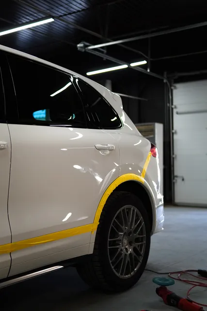 Porsche Cayenne — Полировка кузова, кадр 5