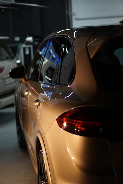 Porsche Cayenne GTS — Полировка, керамика и защита глянцевых элементов, кадр 7