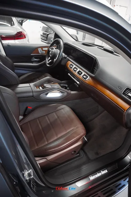 Mercedes-Benz GLE — Уход за салоном и плёнкой