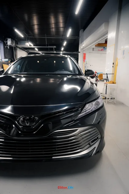 Toyota Camry — фото автомобиля, кадр 4