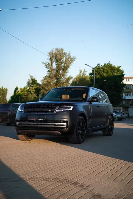 Land Rover Range Rover — Полная оклейка сатиновым полиуретаном, кадр 6