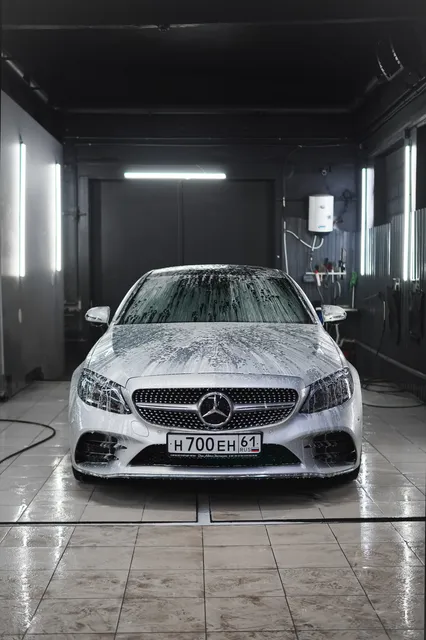 Mercedes-Benz C200 Coupe — Регулярный уход, кадр 5