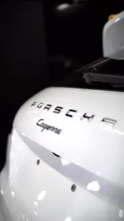 Porsche Cayenne — Полировка кузова, кадр 1