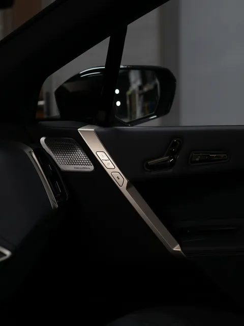 BMW iX — Полировка и керамическое покрытие, кадр 4