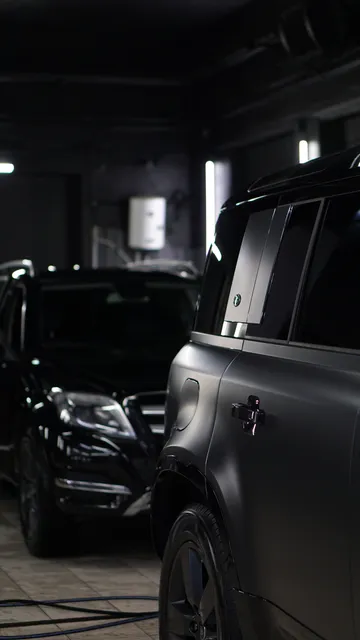 Land Rover Defender — Оклейка матовым полиуретаном Llumar, кадр 5