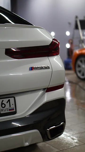 BMW X6 M50d — Химчистка салона, кадр 2