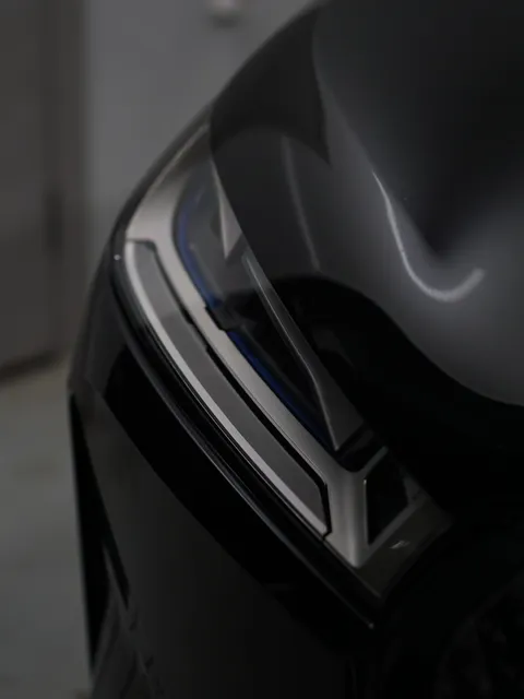 Mercedes-Benz GLC 300 — Регулярный уход, кадр 8