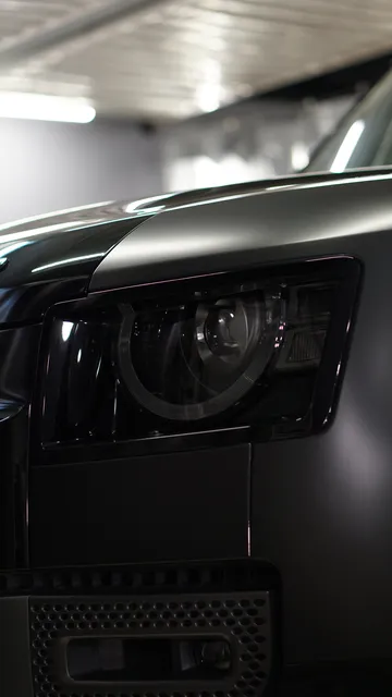 Land Rover Defender — Оклейка матовым полиуретаном Llumar, кадр 11